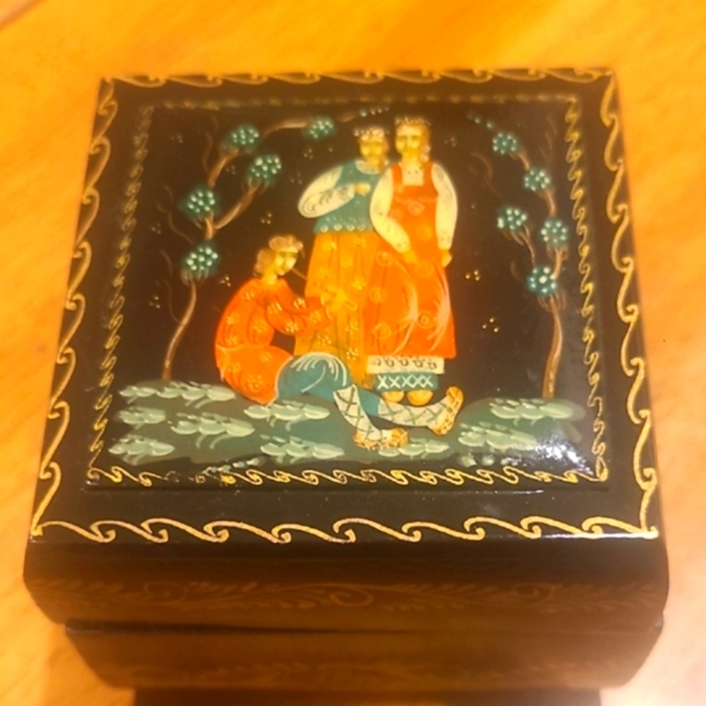 Vintage Palekh Artistic Black Jewery Box with Fairy Tale Design.